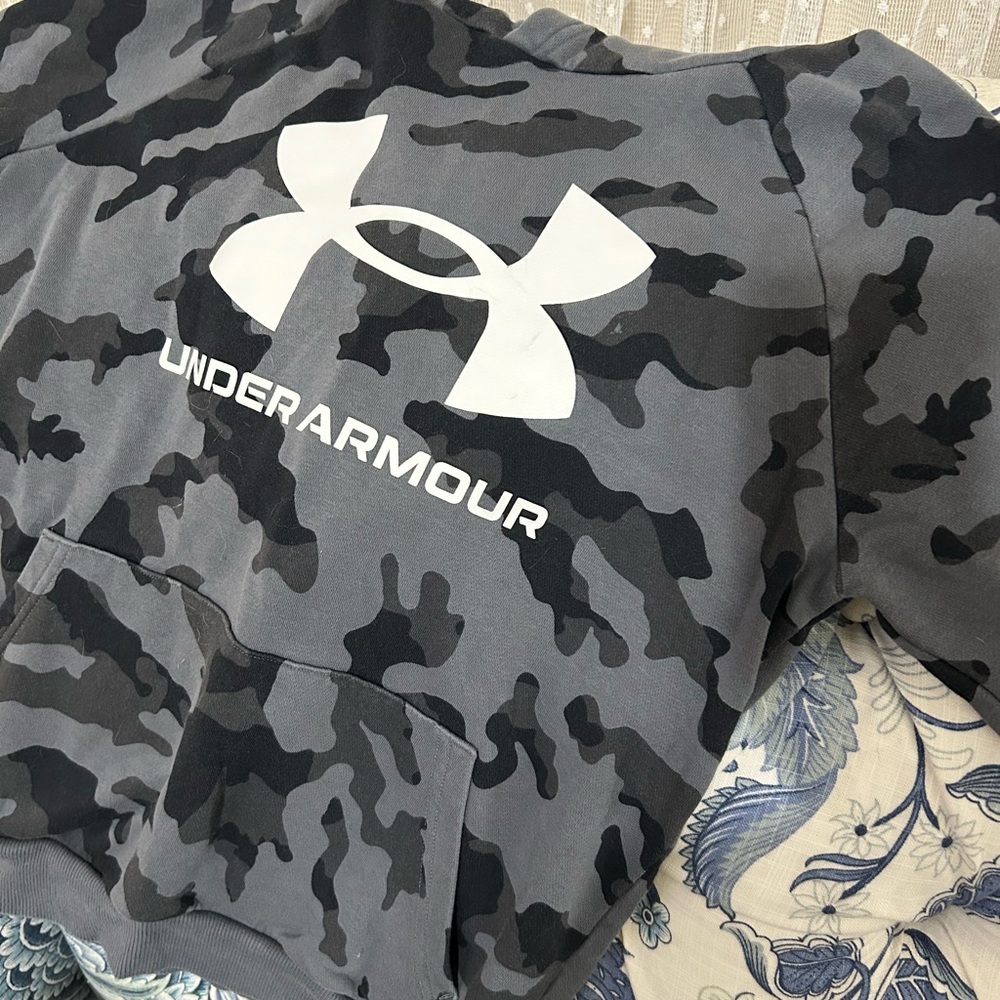 Under Armour Gray Camo Hoodie